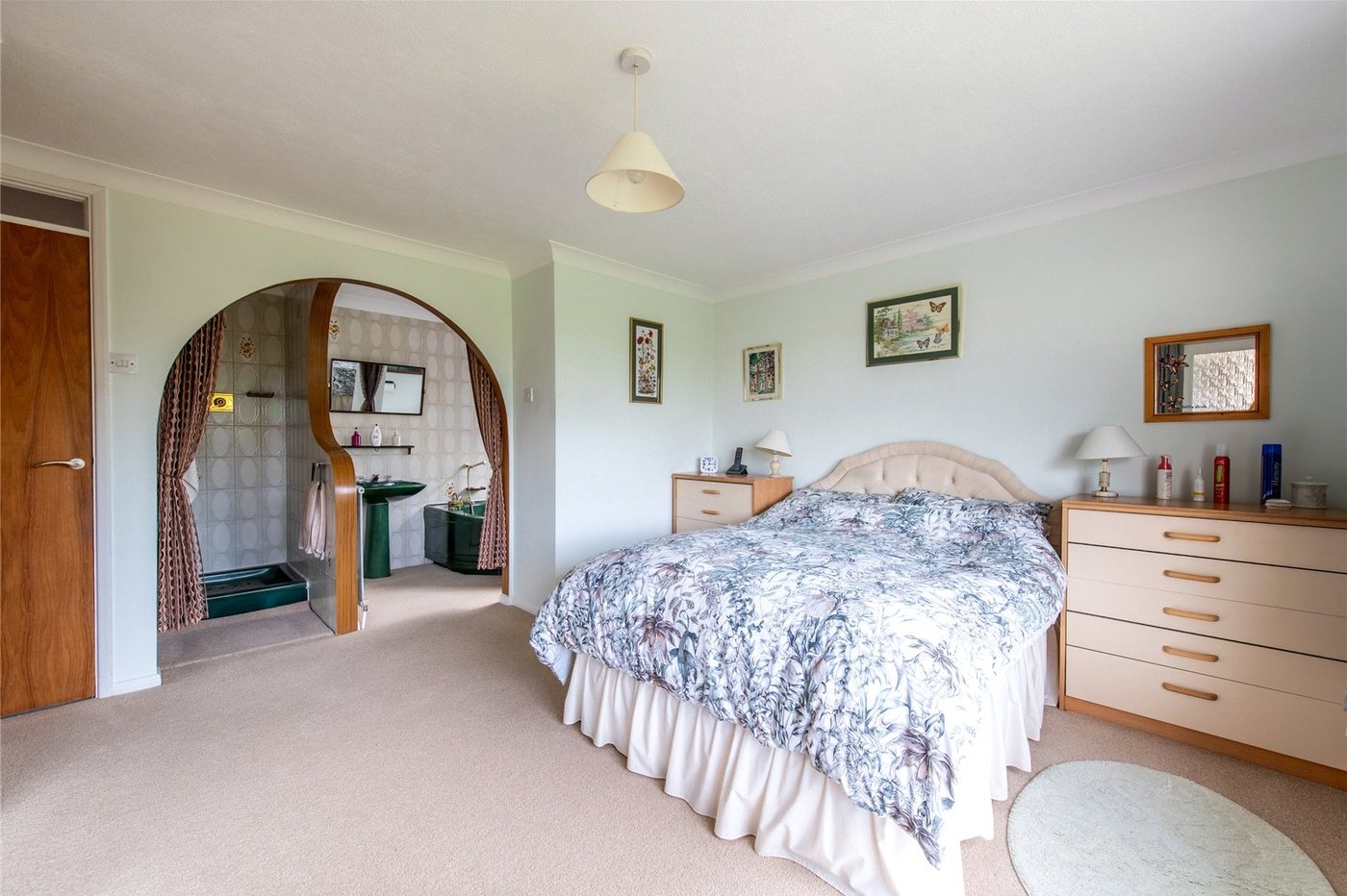 5 bedroom house for sale in Gravesend | Robinson Michael & Jackson