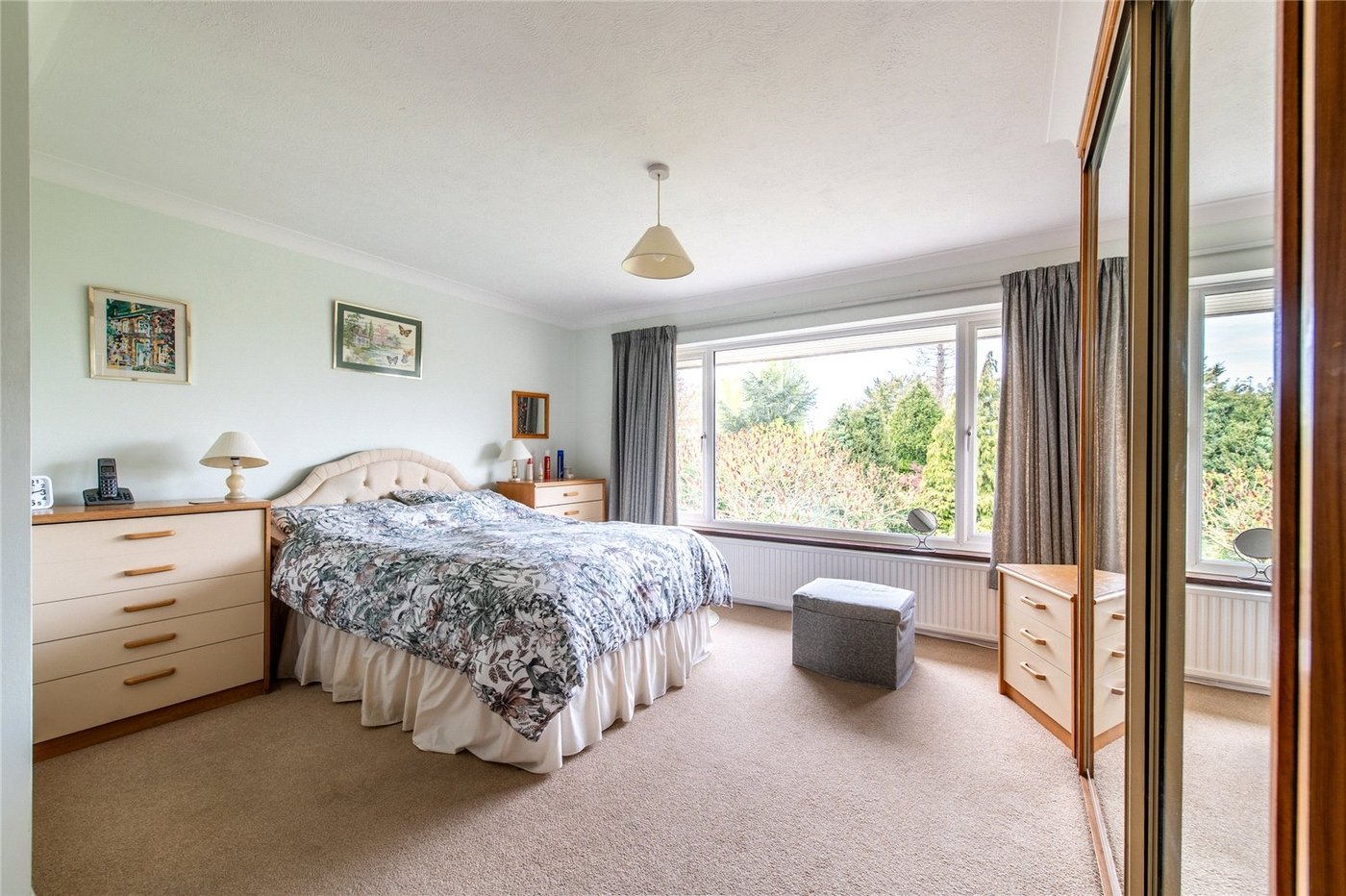 5 bedroom house for sale in Gravesend | Robinson Michael & Jackson