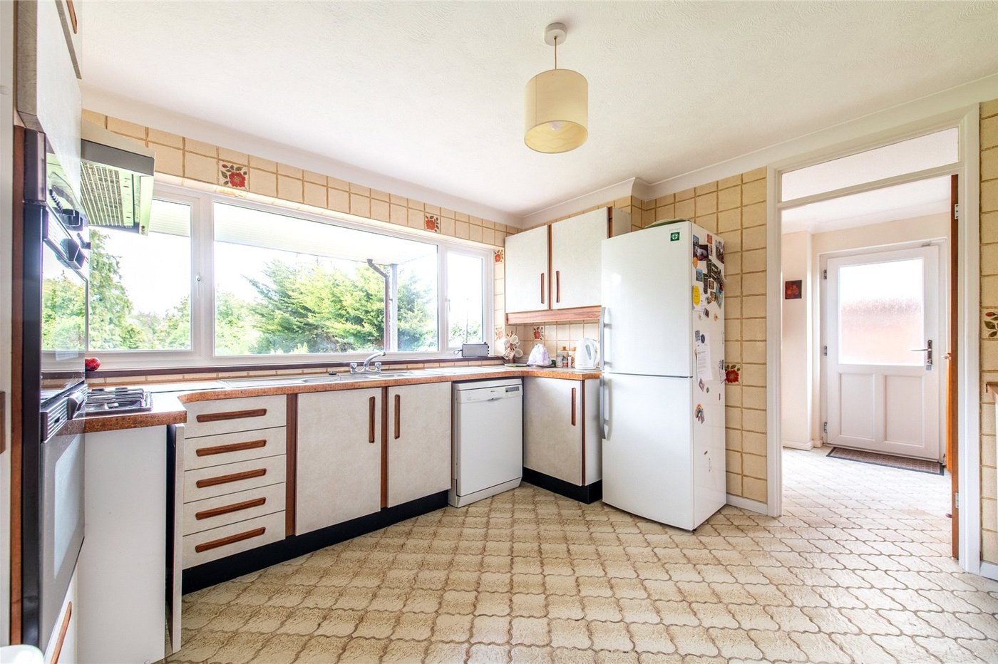 5 bedroom house for sale in Gravesend | Robinson Michael & Jackson