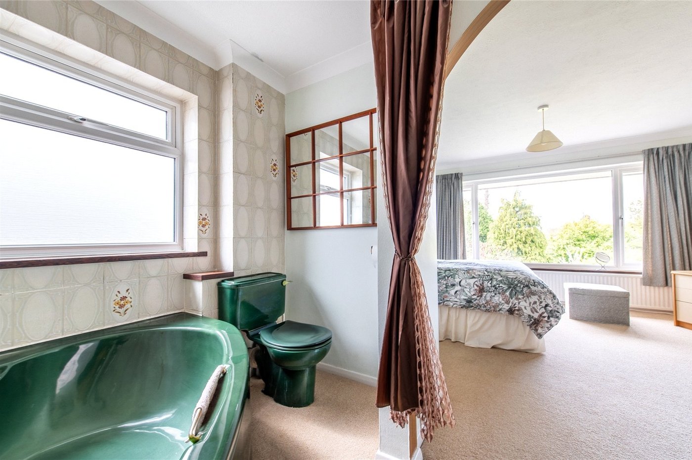 5 bedroom house for sale in Gravesend | Robinson Michael & Jackson