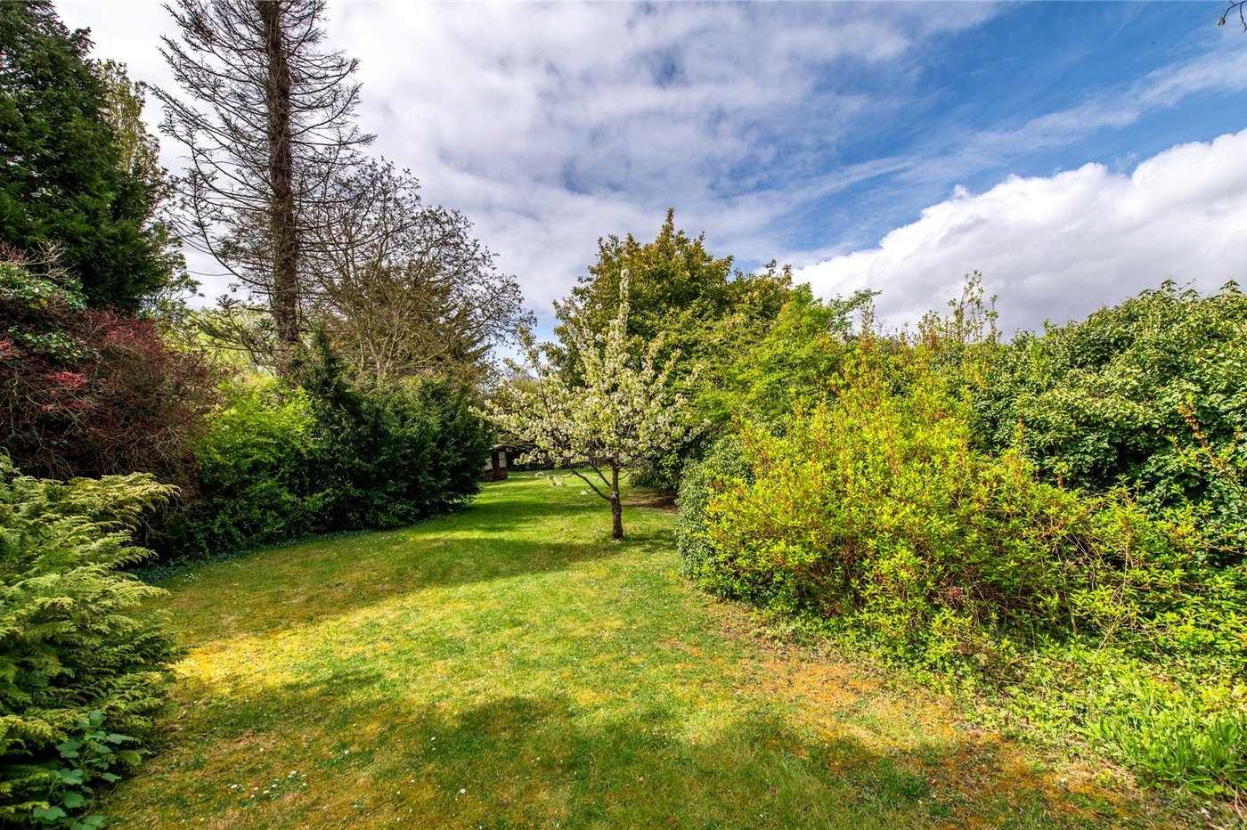 5 bedroom house for sale in Gravesend | Robinson Michael & Jackson