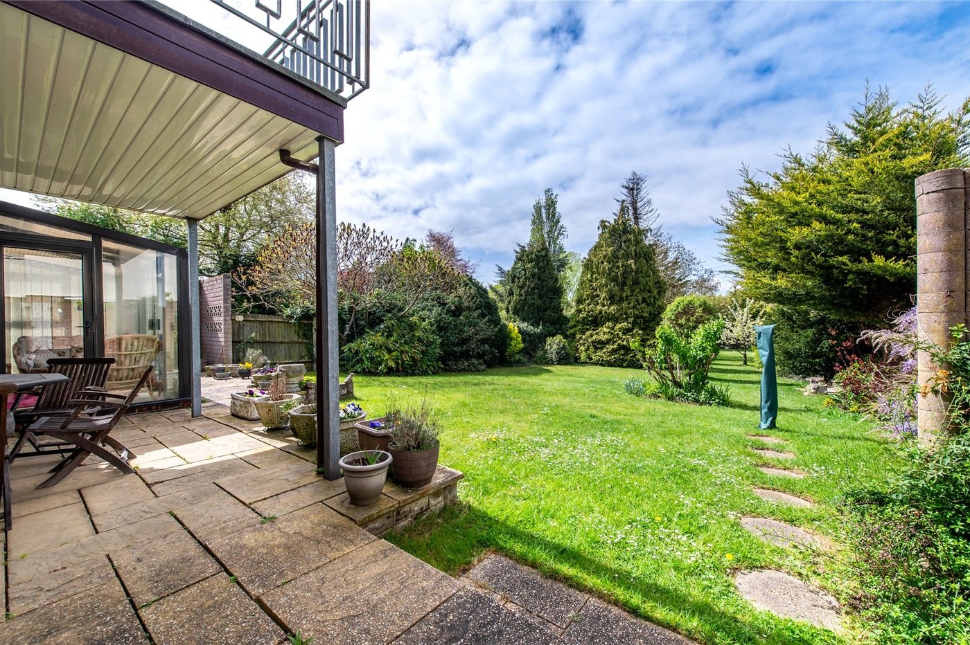 5 bedroom house for sale in Gravesend | Robinson Michael & Jackson