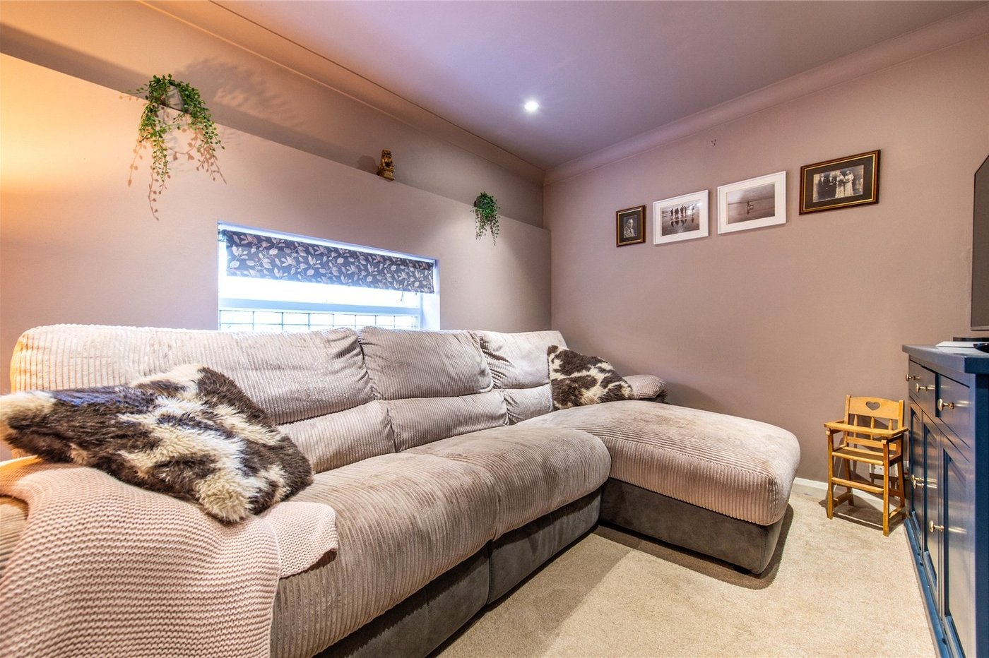 5 bedroom house for sale in Gravesend | Robinson Michael & Jackson