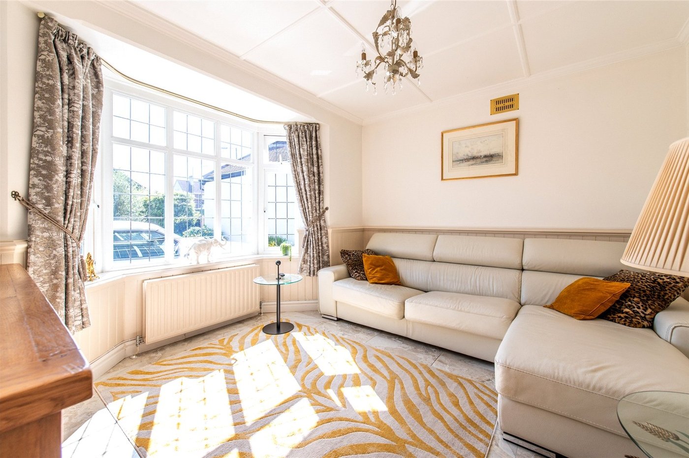 5 bedroom house for sale in Gravesend | Robinson Michael & Jackson