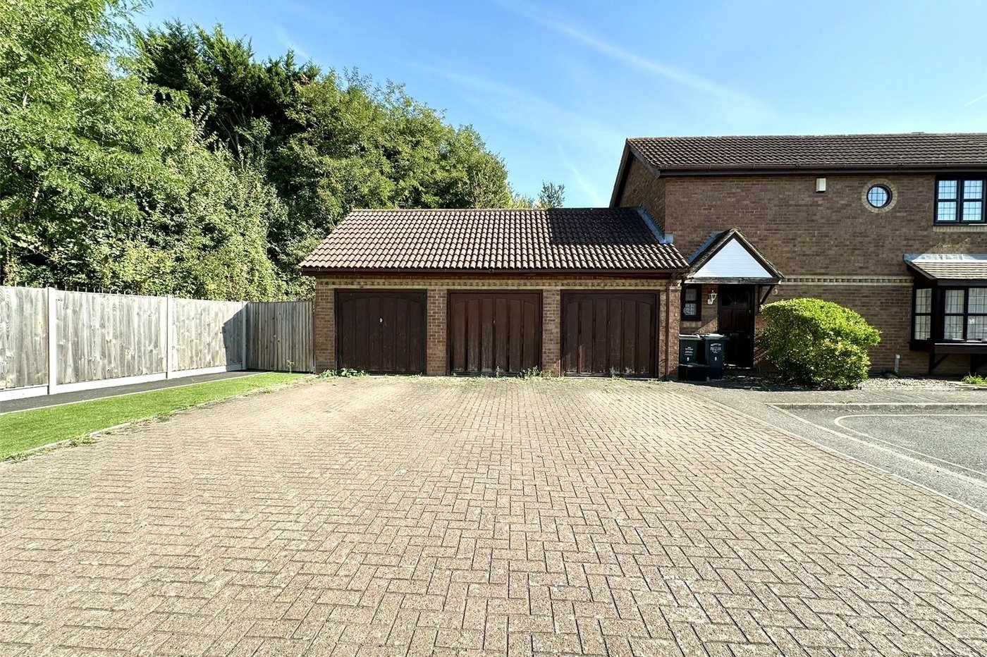 3 bedroom house for sale in Greenhithe Village | Robinson Jackson