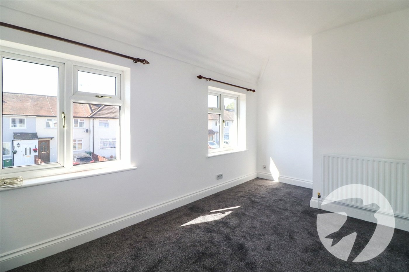 3 bedroom house for sale in Erith | Robinson Jackson
