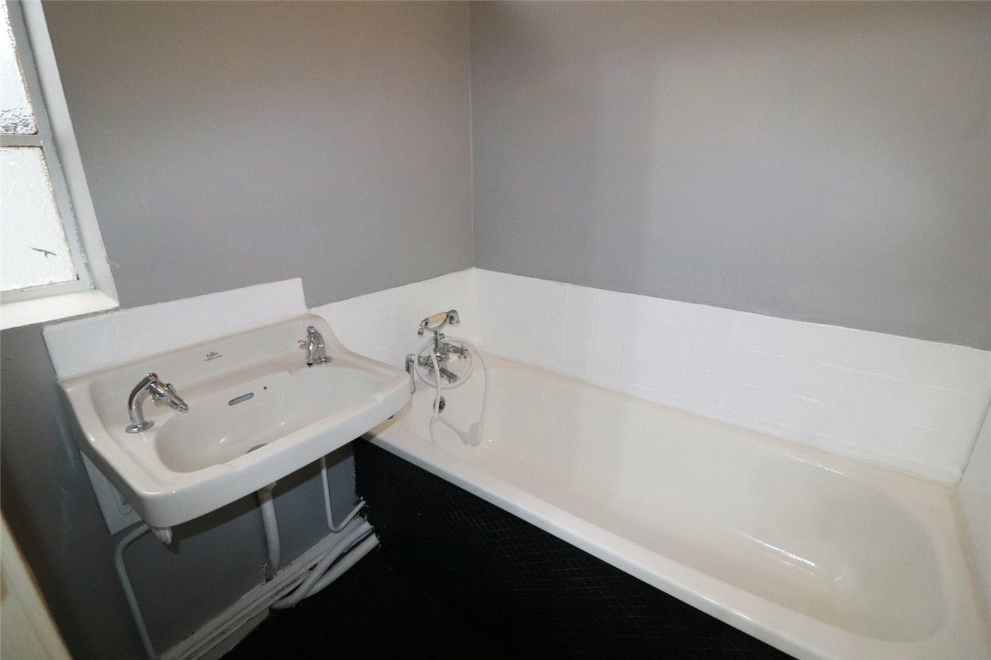 3 bedroom house for sale in Erith | Robinson Jackson