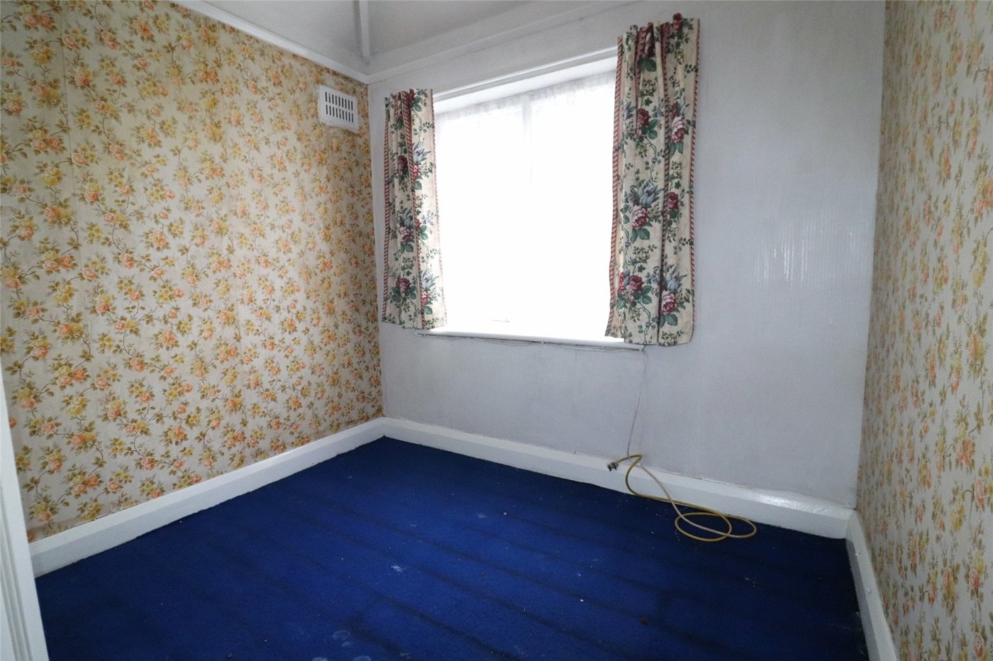 3 bedroom house for sale in Erith | Robinson Jackson