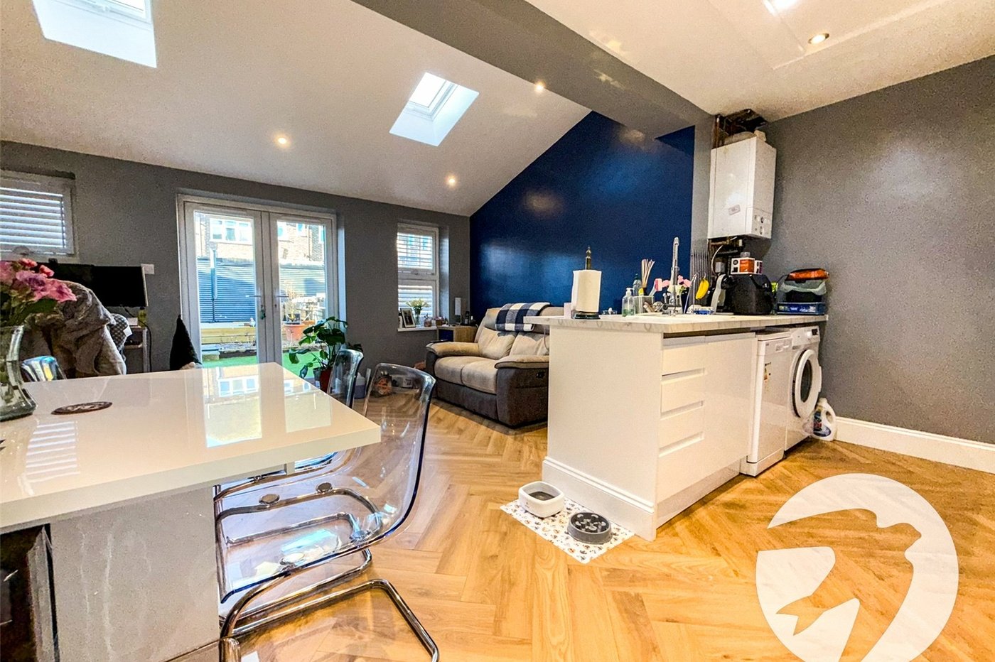 4 bedroom house for sale in London | Robinson Jackson