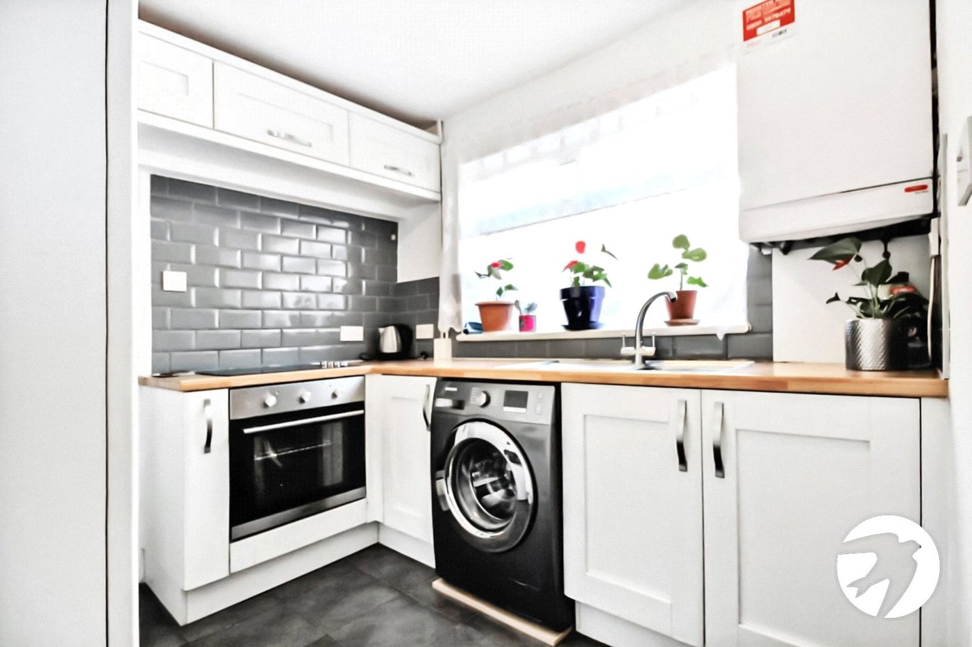 2 bedroom house for sale in London | Robinson Jackson