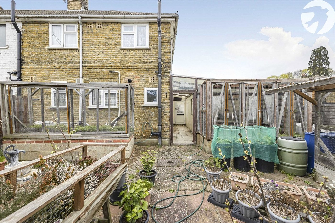 2 bedroom house for sale in Rochester | Robinson Michael & Jackson