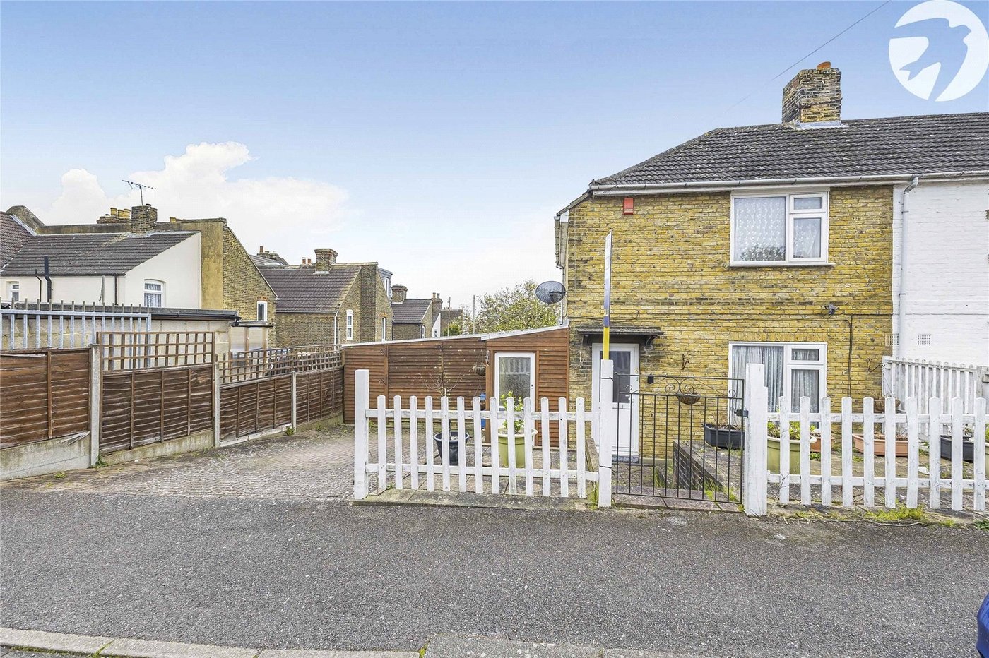 2 bedroom house for sale in Rochester | Robinson Michael & Jackson