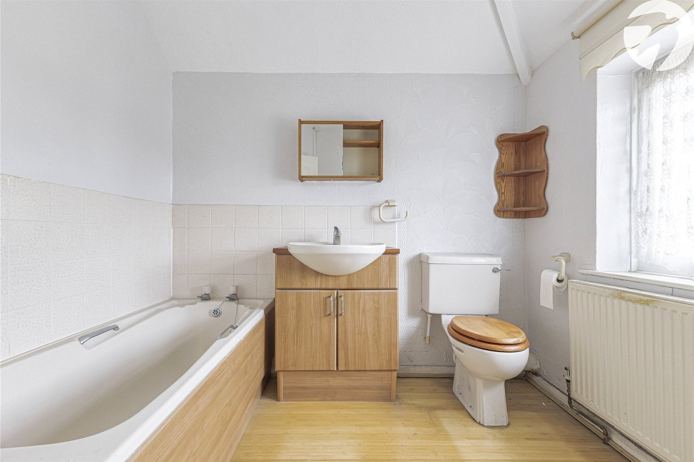 2 bedroom house for sale in Rochester | Robinson Michael & Jackson