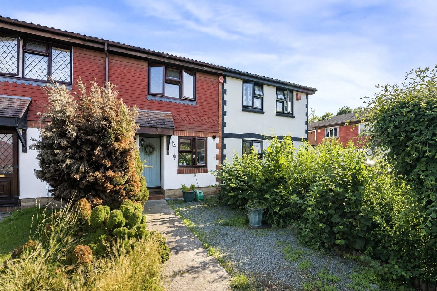 2 bedroom house for sale in Greenhithe | Robinson Jackson
