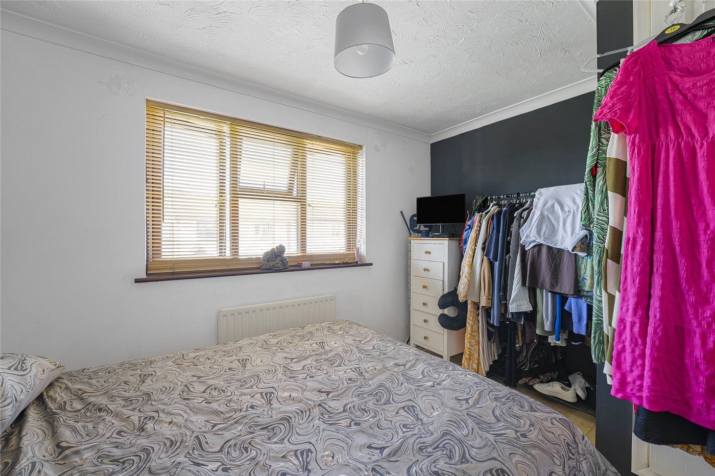 2 bedroom house for sale in Greenhithe | Robinson Jackson