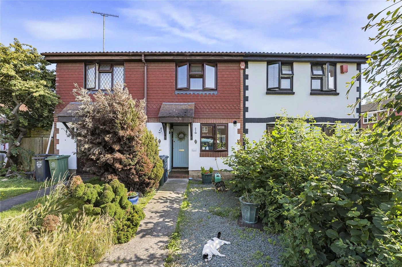 2 bedroom house for sale in Greenhithe | Robinson Jackson
