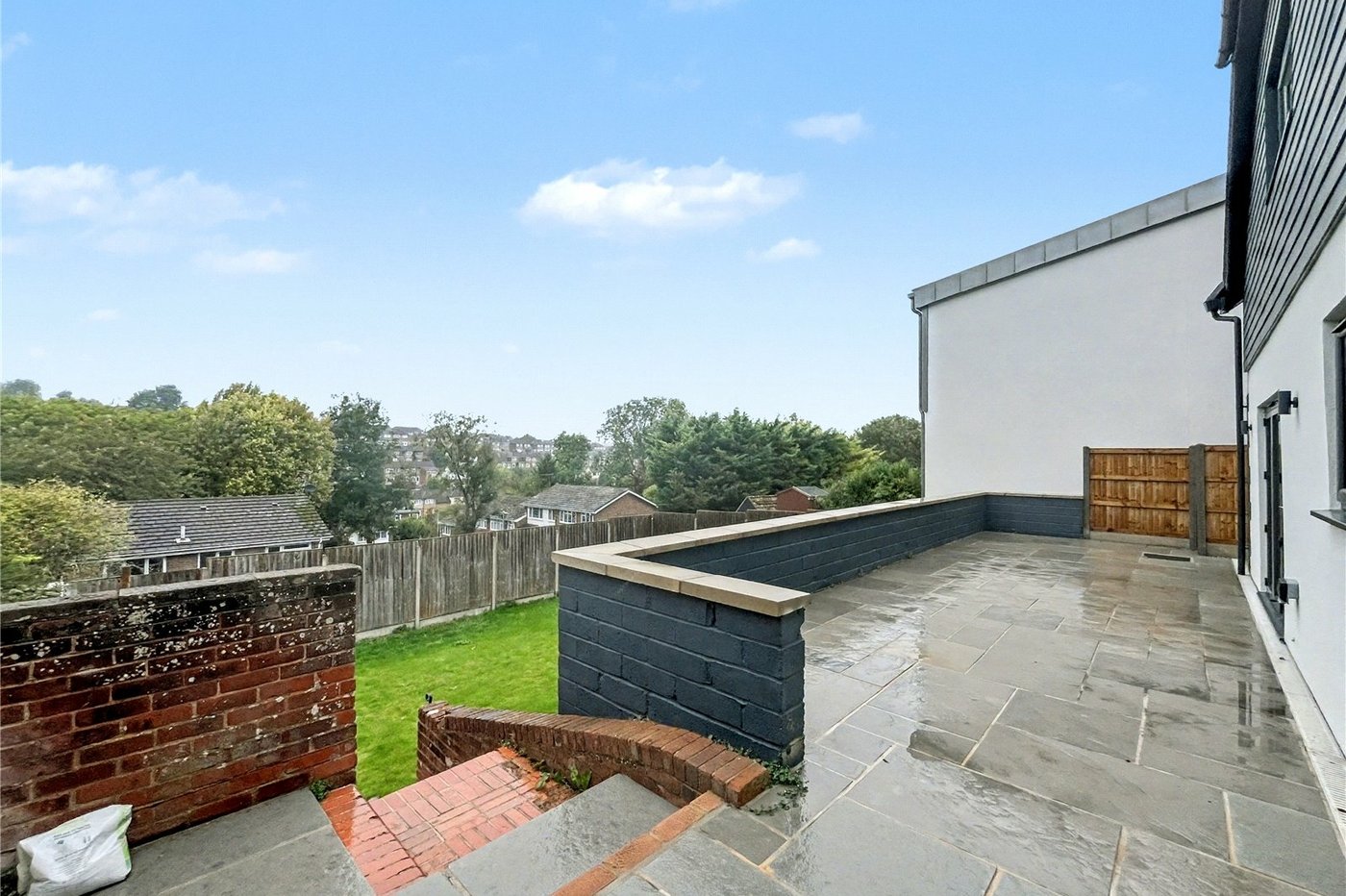 4 bedroom house for sale in Walderslade | Robinson Michael & Jackson