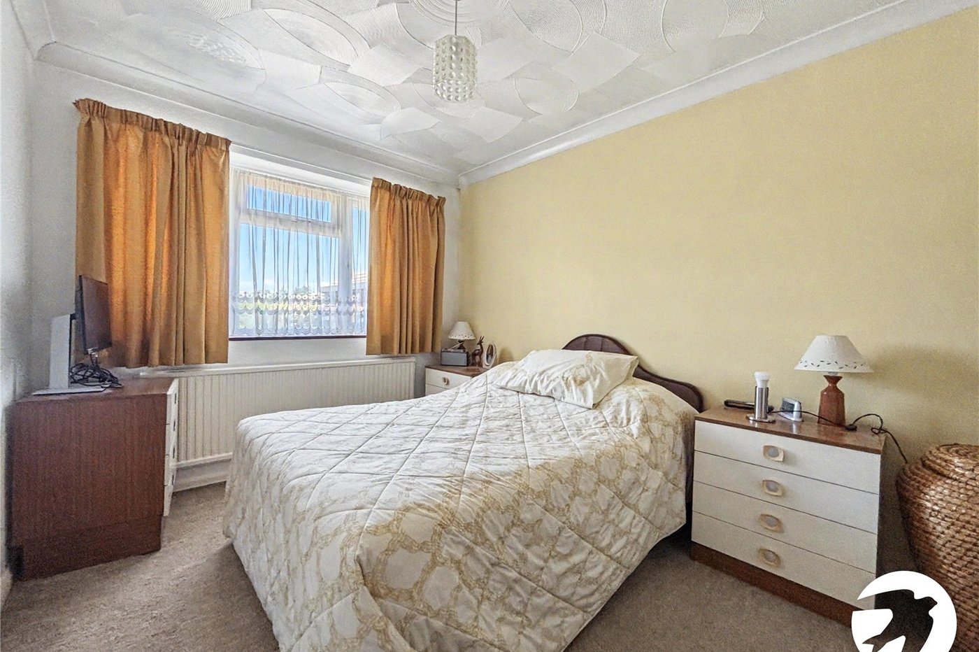 2 bedroom bungalow for sale in Walderslade | Robinson Michael & Jackson