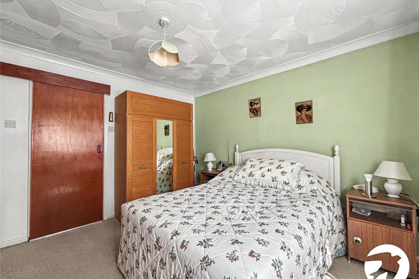 2 bedroom bungalow for sale in Walderslade | Robinson Michael & Jackson