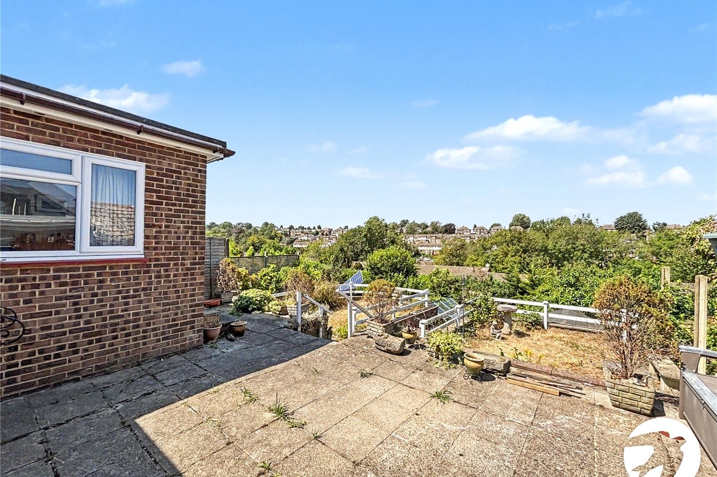2 bedroom bungalow for sale in Walderslade | Robinson Michael & Jackson