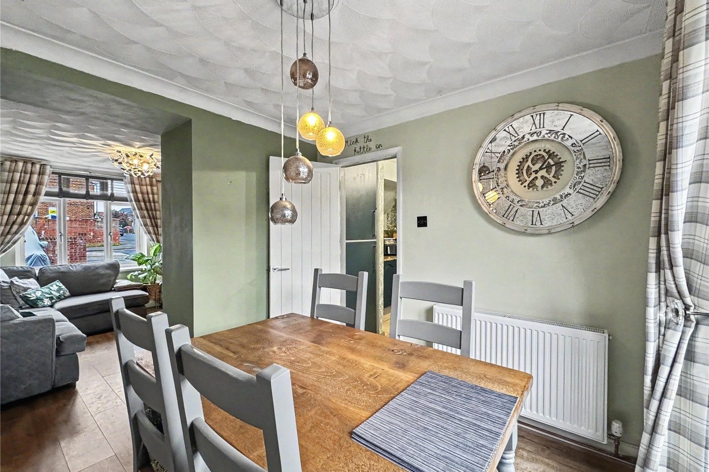 2 bedroom house for sale in Rainham | Robinson Michael & Jackson
