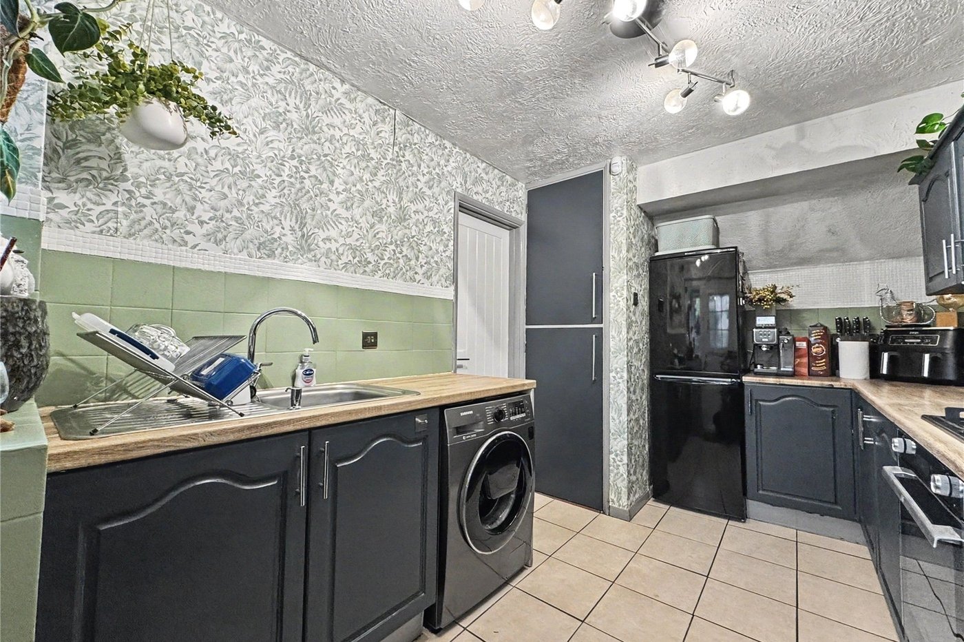 2 bedroom house for sale in Rainham | Robinson Michael & Jackson