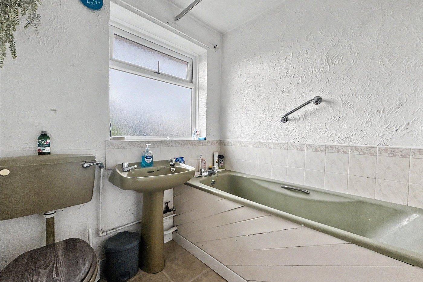 2 bedroom house for sale in Rainham | Robinson Michael & Jackson