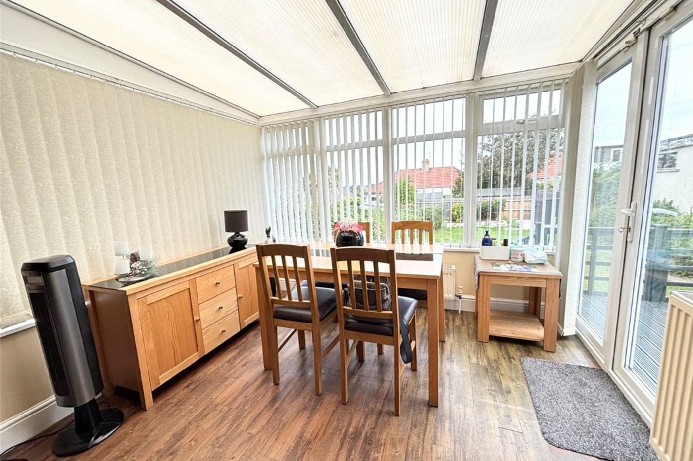 2 bedroom bungalow for sale in Orpington | Robinson Jackson