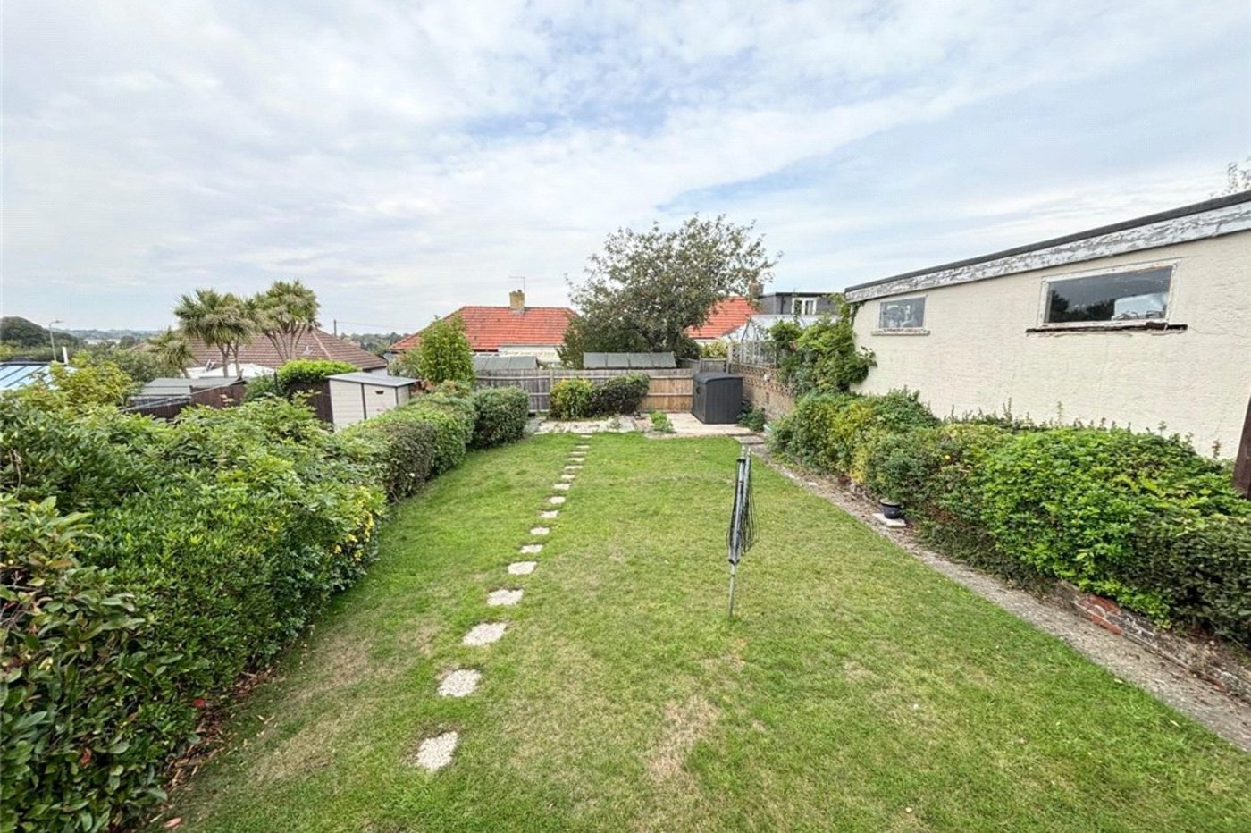 2 bedroom bungalow for sale in Orpington | Robinson Jackson