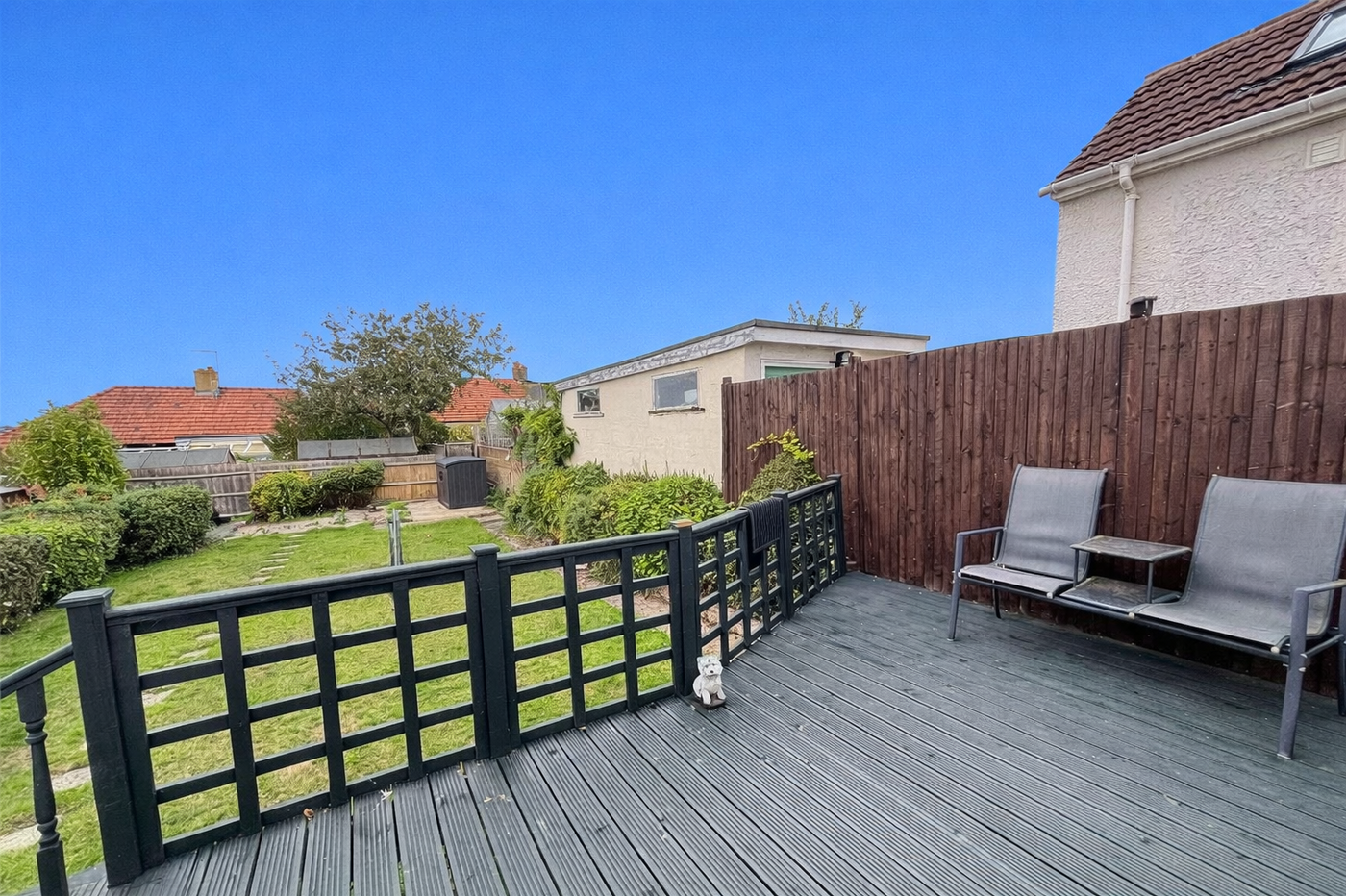 2 bedroom bungalow for sale in Orpington | Robinson Jackson