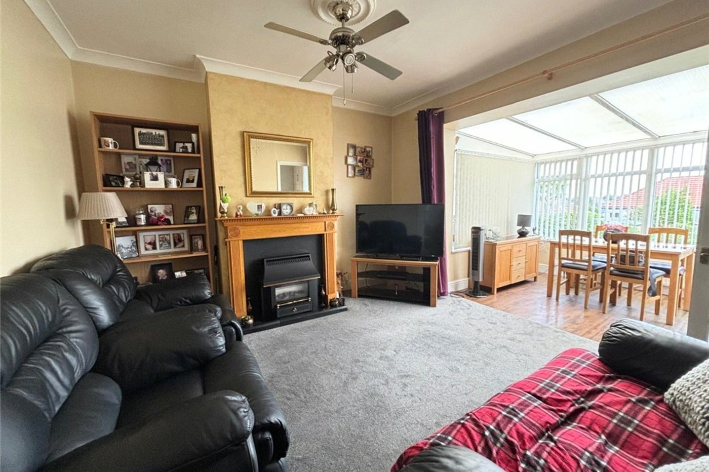 2 bedroom bungalow for sale in Orpington | Robinson Jackson