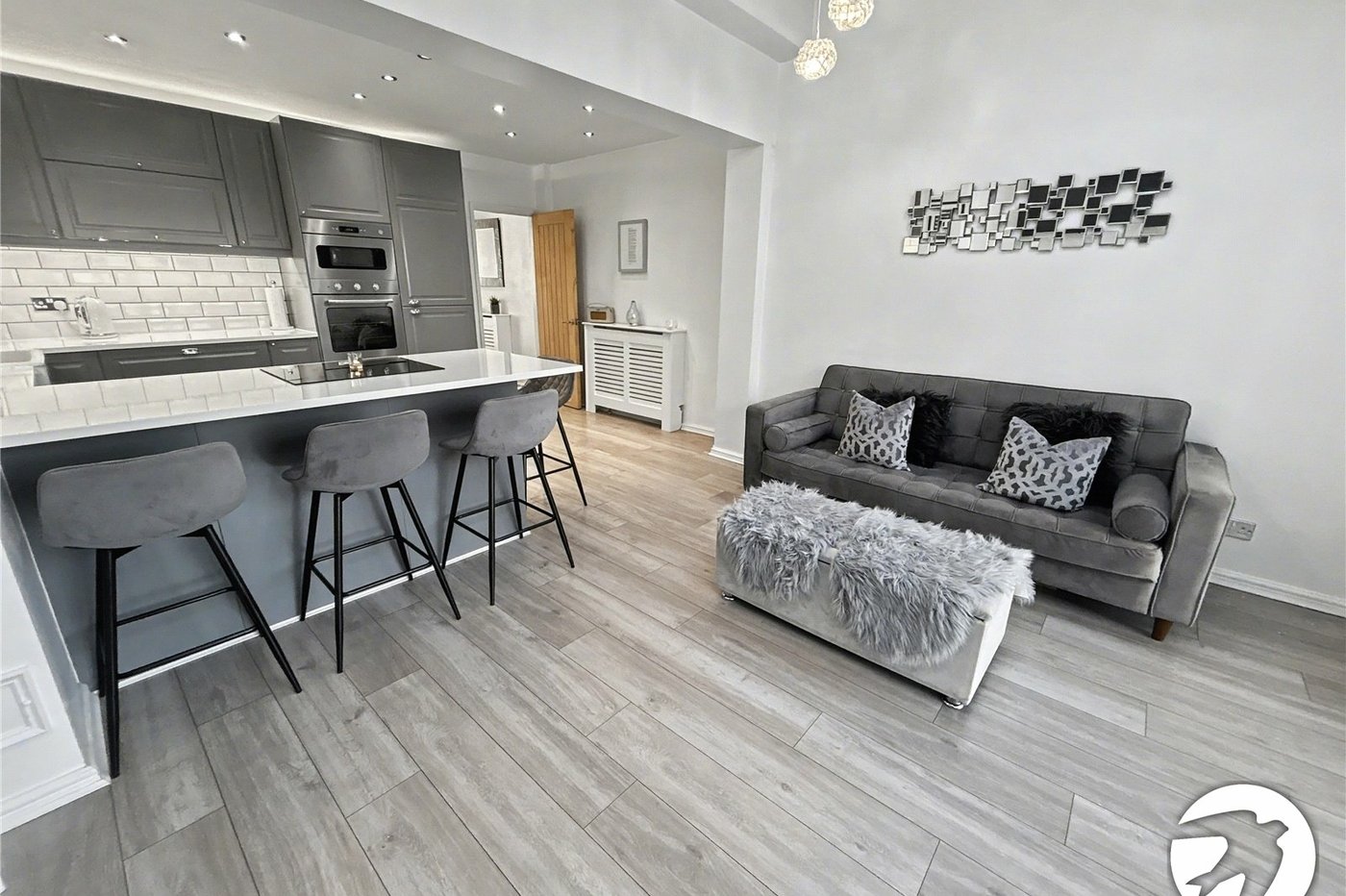 3 bedroom house for sale in South Welling | Robinson Jackson