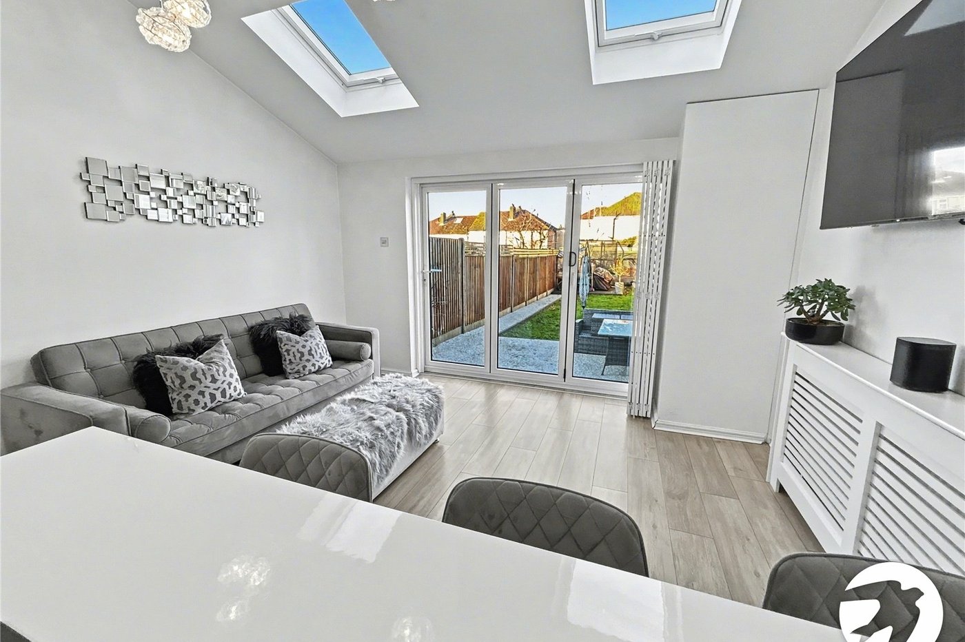 3 bedroom house for sale in South Welling | Robinson Jackson