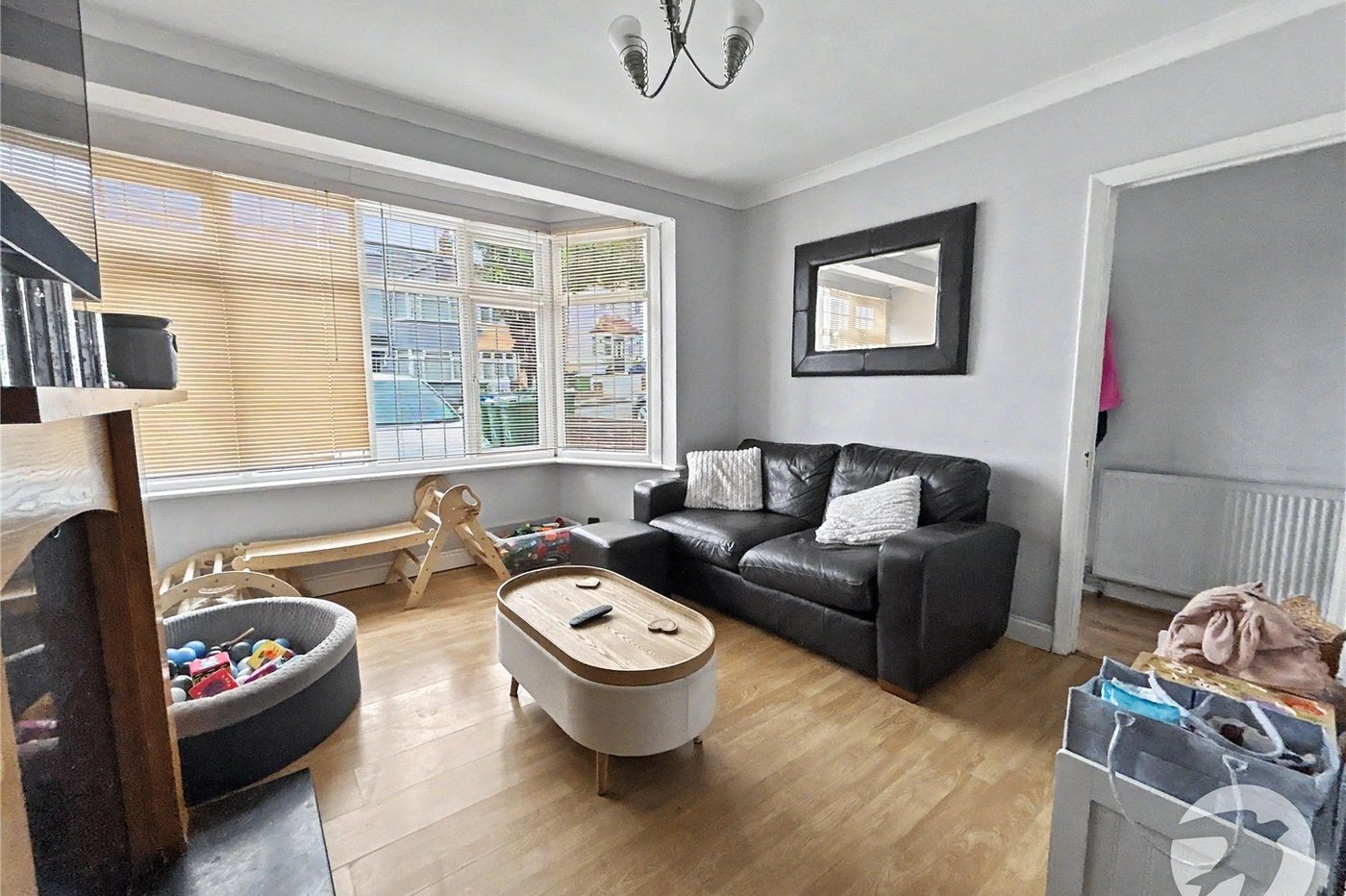 2 bedroom house for sale in South Welling | Robinson Jackson