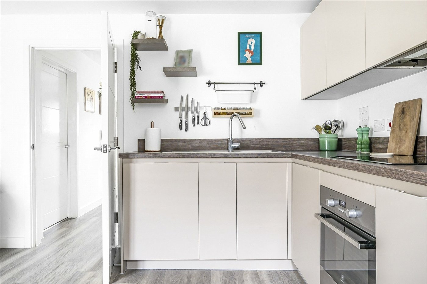 1 bedroom property for sale in Northfleet | Robinson Michael & Jackson