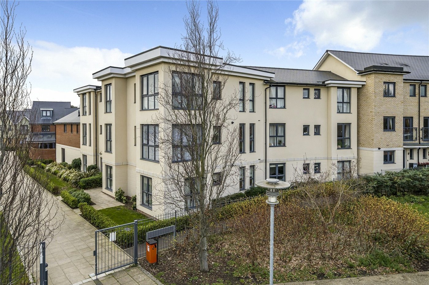 1 bedroom property for sale in Northfleet | Robinson Michael & Jackson