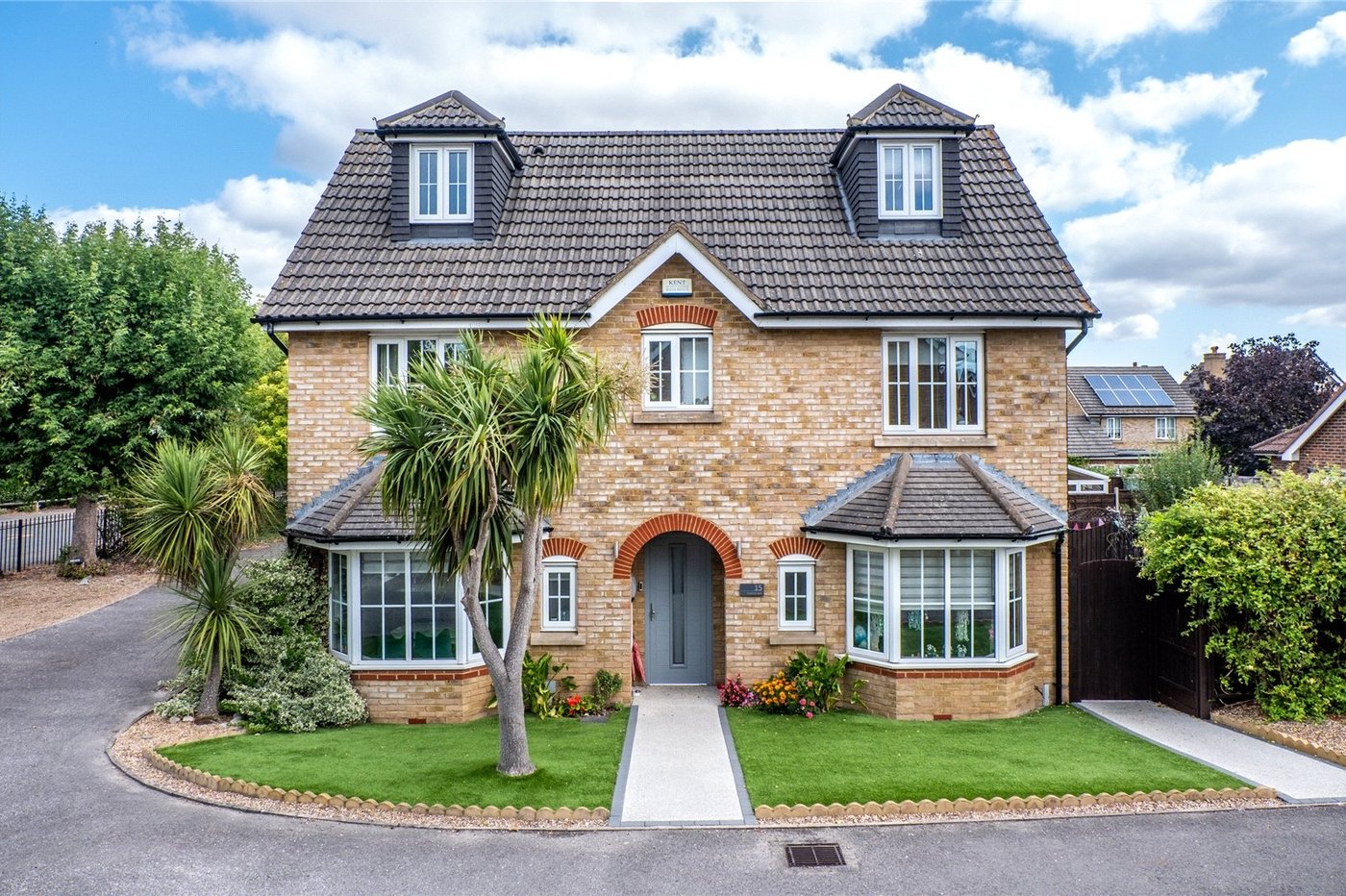 5 bedroom house for sale in Sittingbourne | Robinson Michael & Jackson