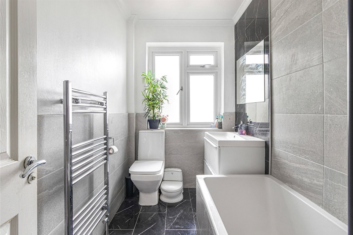 4 bedroom house for sale in Welling | Robinson Jackson