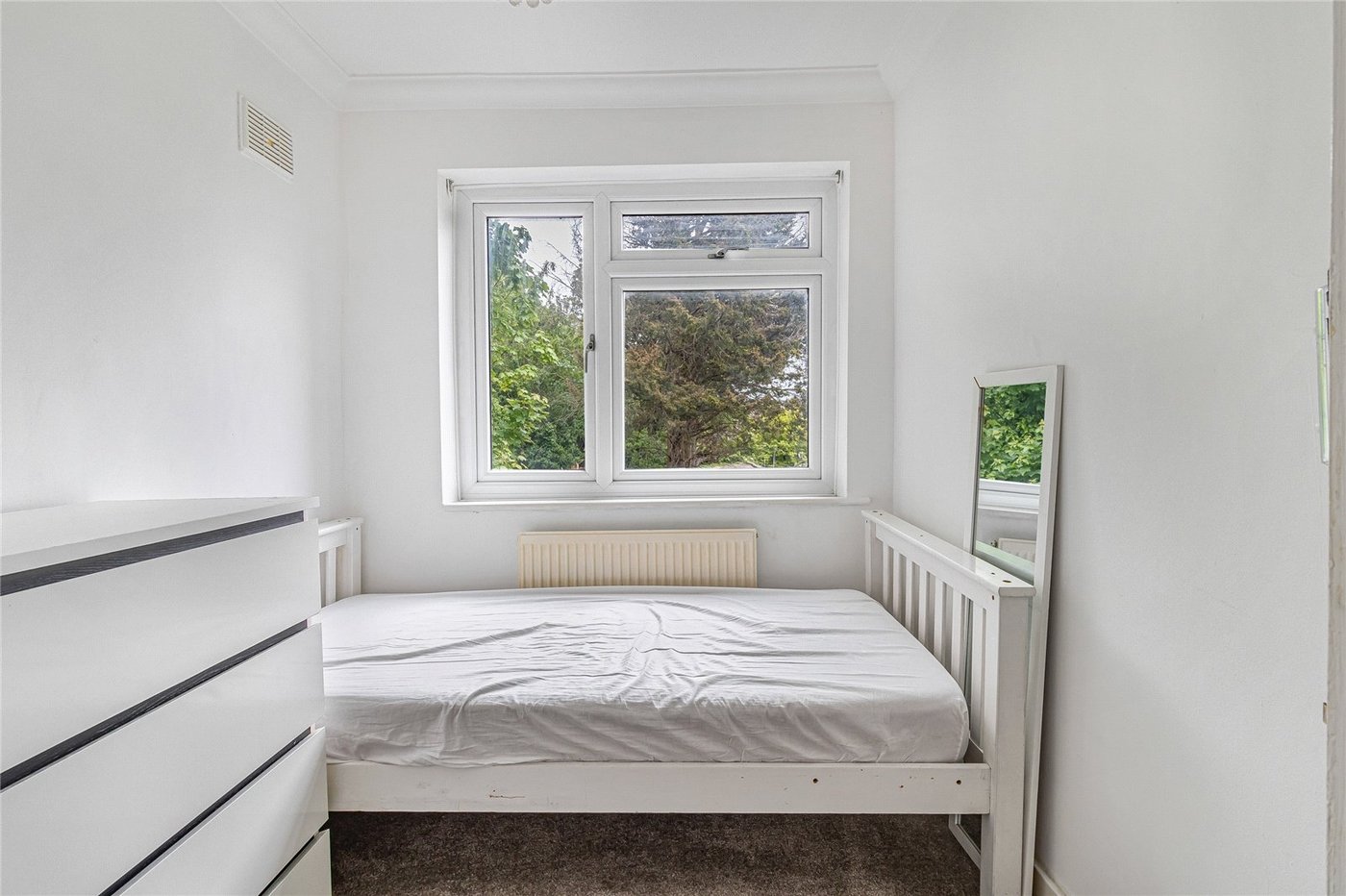 4 bedroom house for sale in Welling | Robinson Jackson