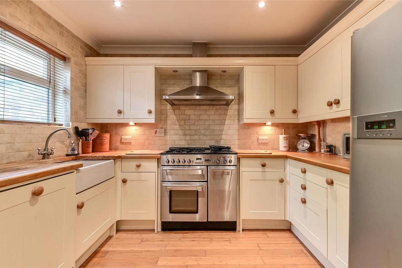 4 bedroom house for sale in Gravesend | Robinson Michael & Jackson