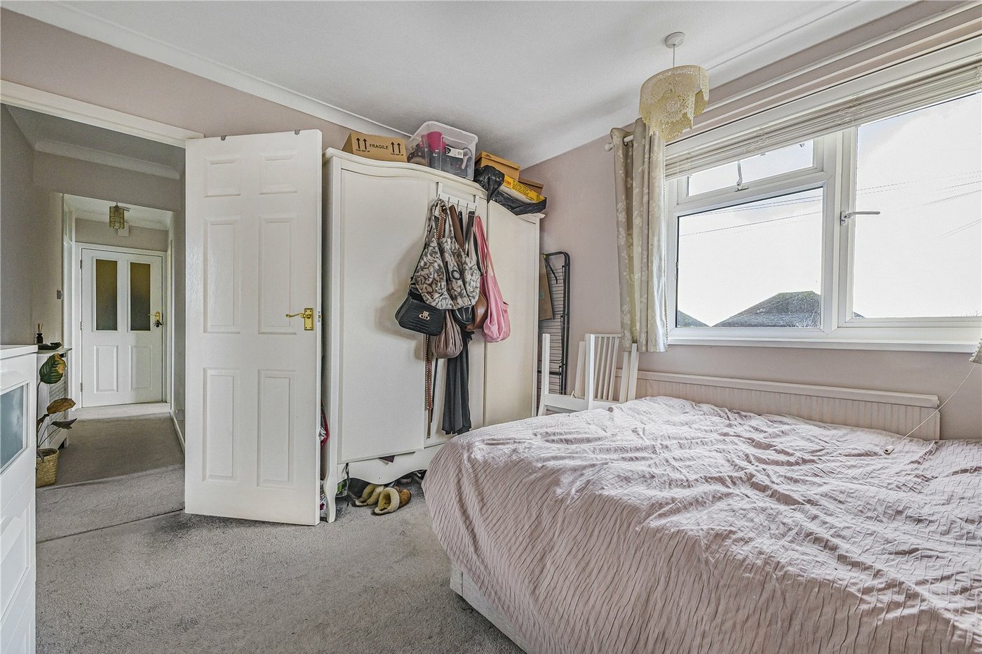 2 bedroom property for sale in Barming | Robinson Michael & Jackson