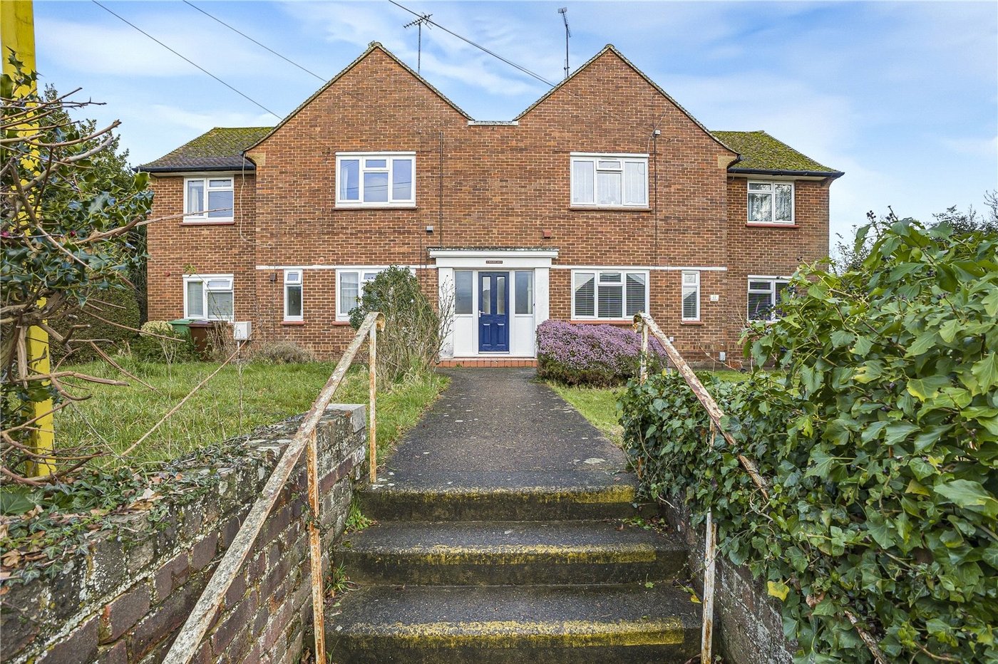 2 bedroom property for sale in Barming | Robinson Michael & Jackson