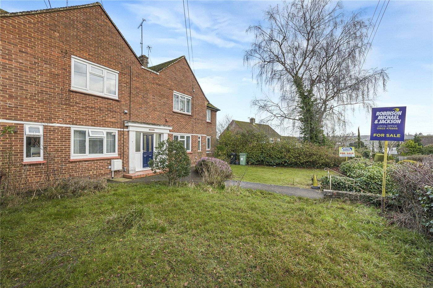2 bedroom property for sale in Barming | Robinson Michael & Jackson