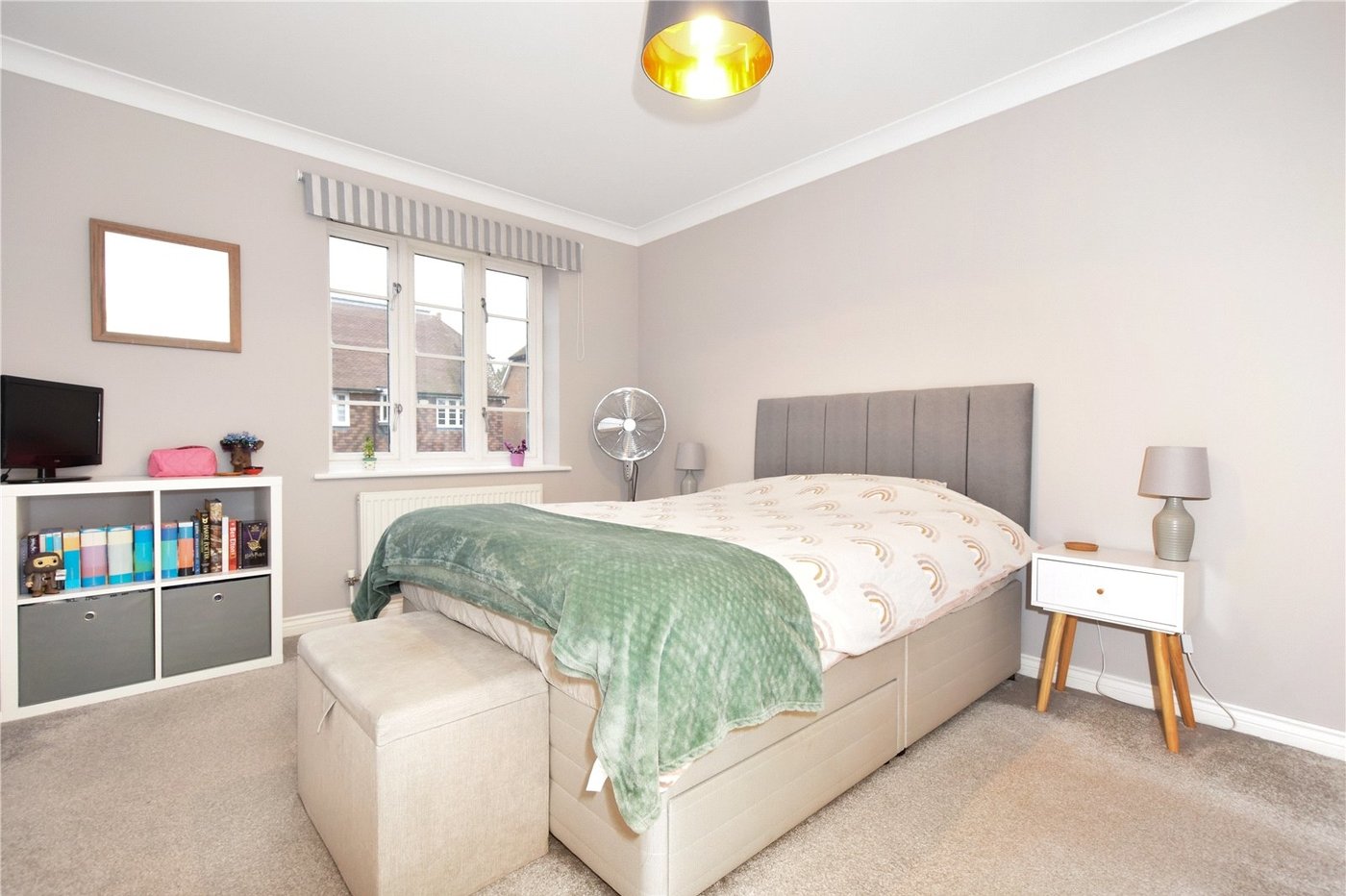 2 bedroom property for sale in Hextable | Robinson Jackson