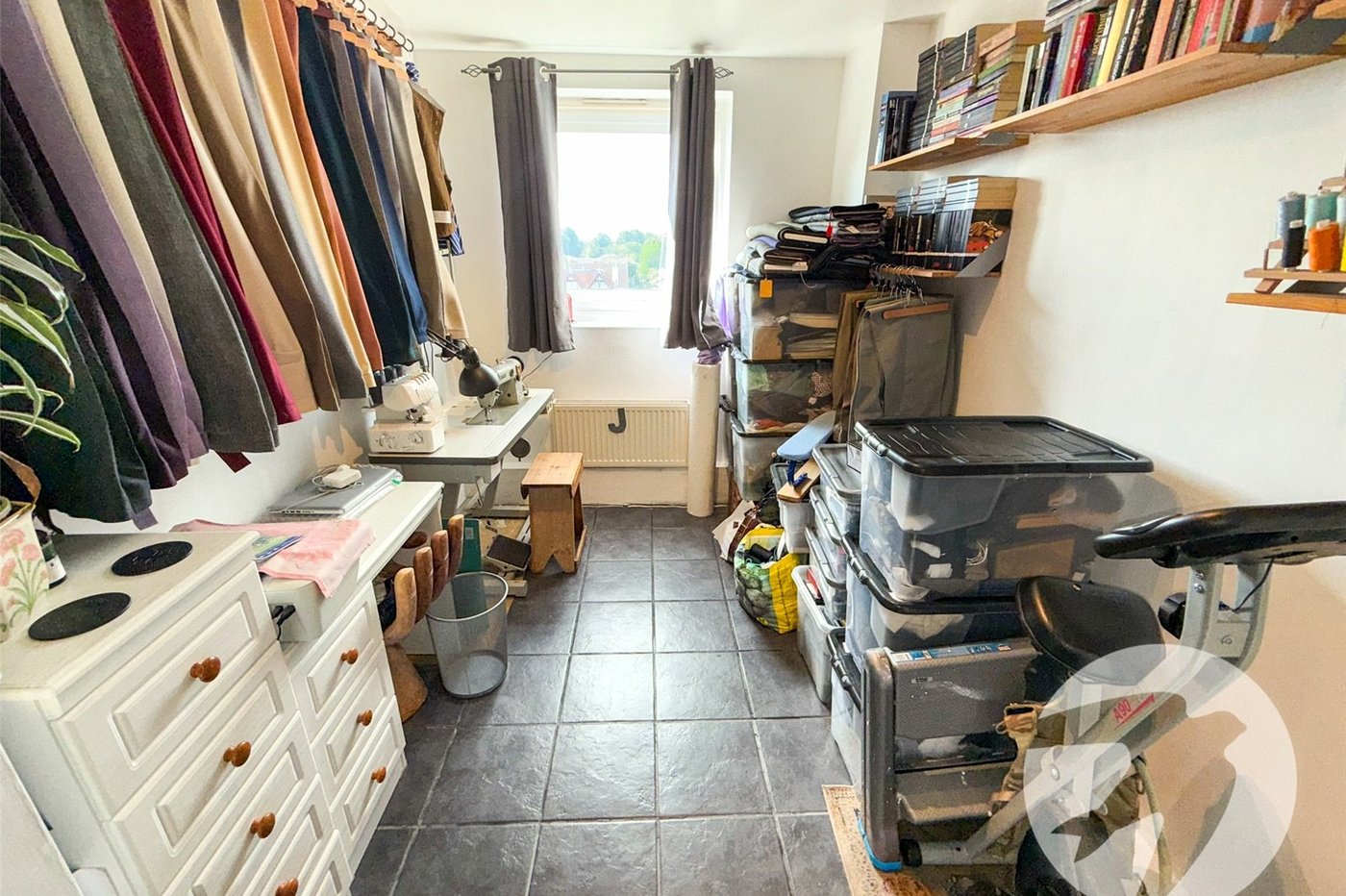 2 bedroom property for sale in Eltham | Robinson Jackson