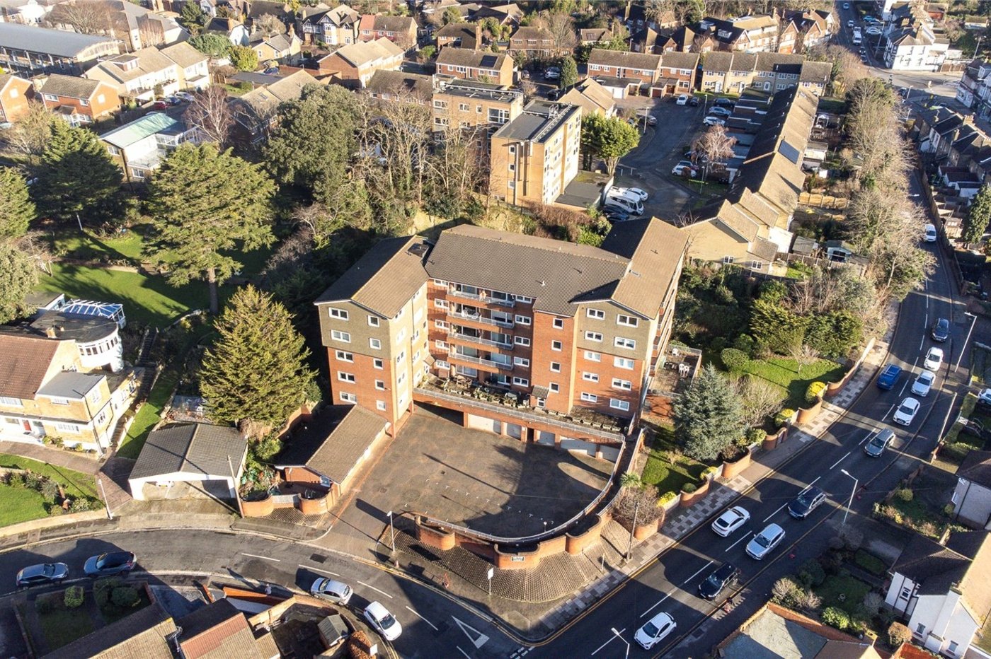 2 bedroom property for sale in Gravesend | Robinson Michael & Jackson