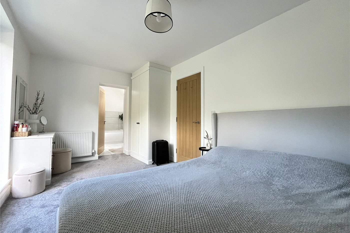 4 bedroom house for sale in Walderslade | Robinson Michael & Jackson