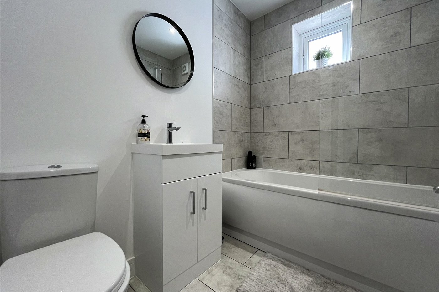 4 bedroom house for sale in Walderslade | Robinson Michael & Jackson