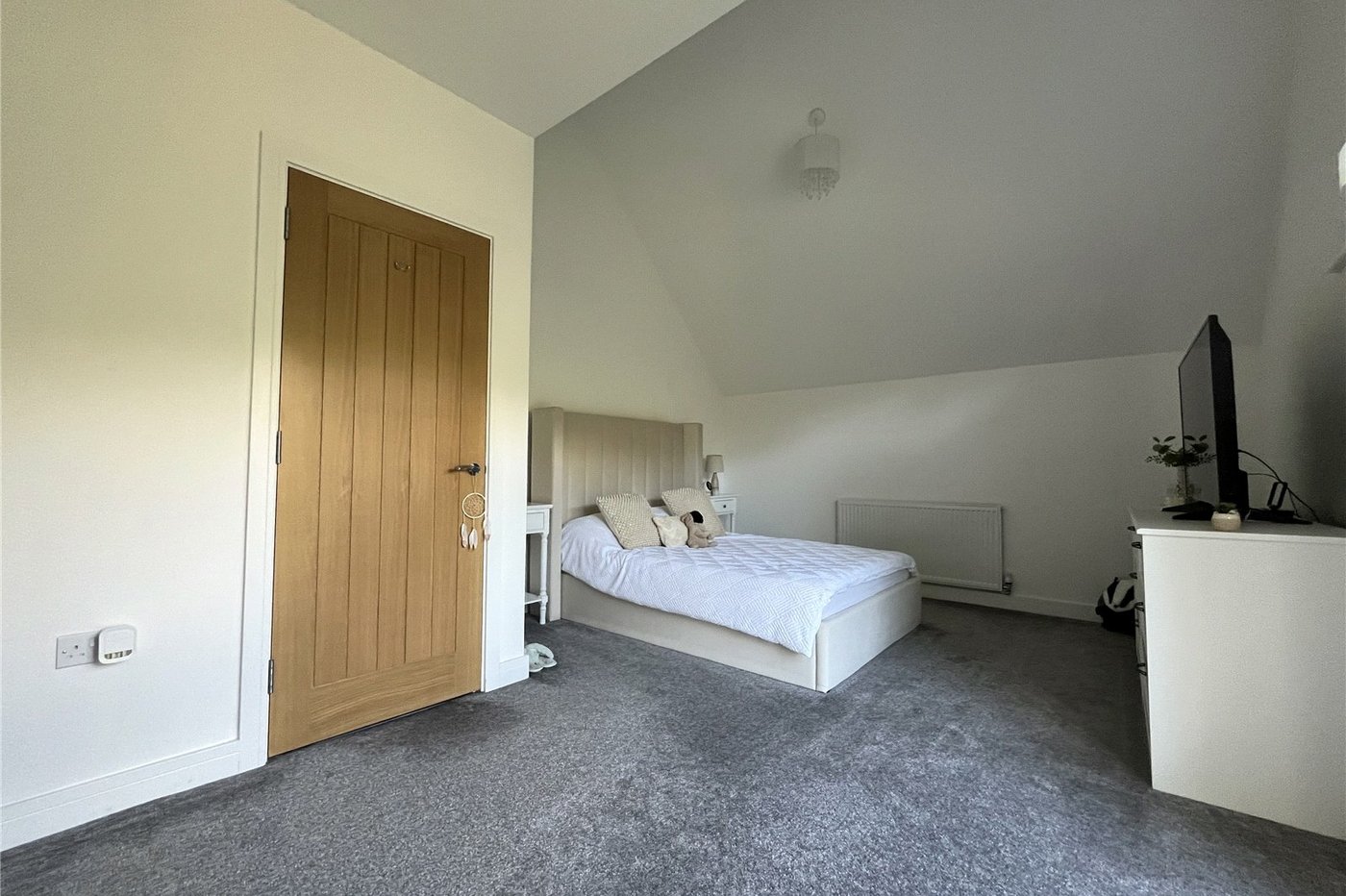 4 bedroom house for sale in Walderslade | Robinson Michael & Jackson