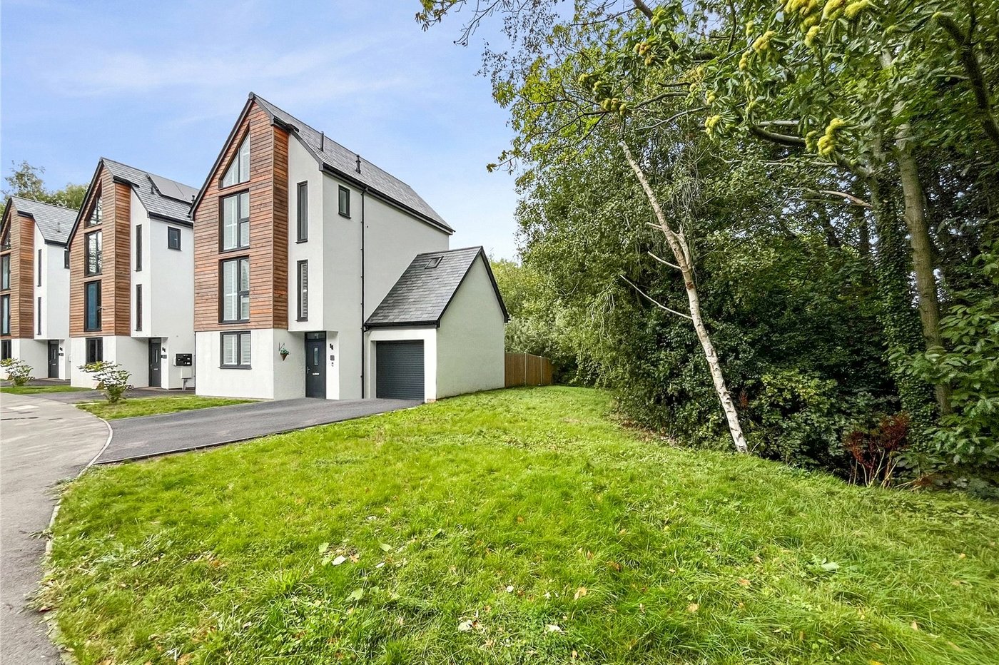 4 bedroom house for sale in Walderslade | Robinson Michael & Jackson